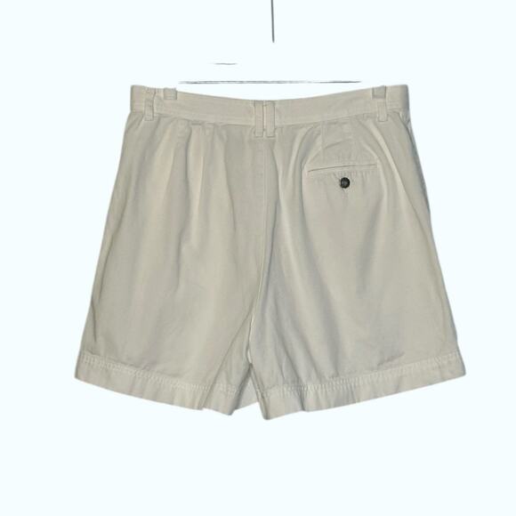 Liz Claiborne white pleated high waist shorts size 12 - Picture 6 of 8
